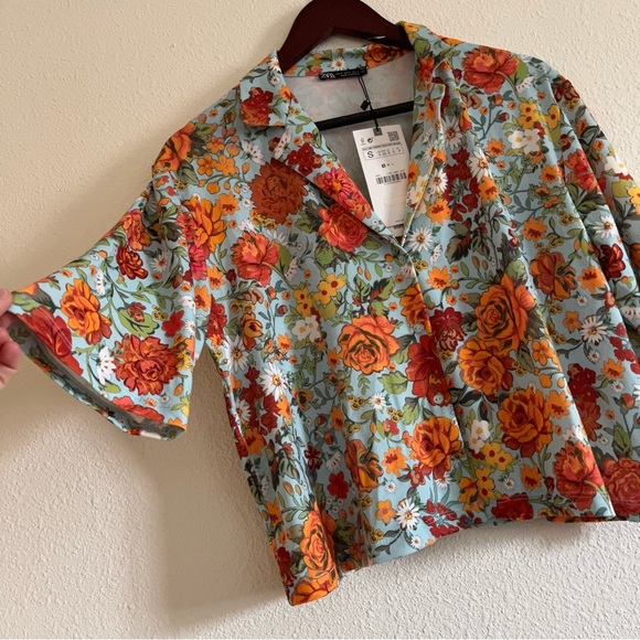 NWT Zara Green Floral Button Down Blouse Retro Top Women's Small Vintage Style - Picture 4 of 7